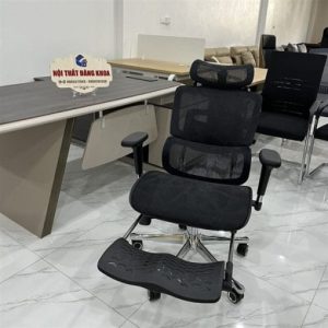 Ghế công thái học có gác chân AMI LX LALD